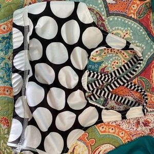 Sports bra! Polka dots!! LOVE THIS!! GREAT PRICE!
